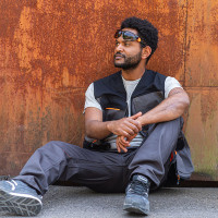 Kapriol prsluk INDUSTRY SIVO/CRNI