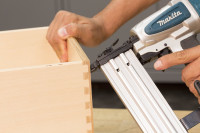 Makita pneumatski pištolj za eksere AF506