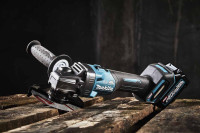 XGT MAKITA 40V aku set bušilica-odvijač, udarni odvijač, brusilica